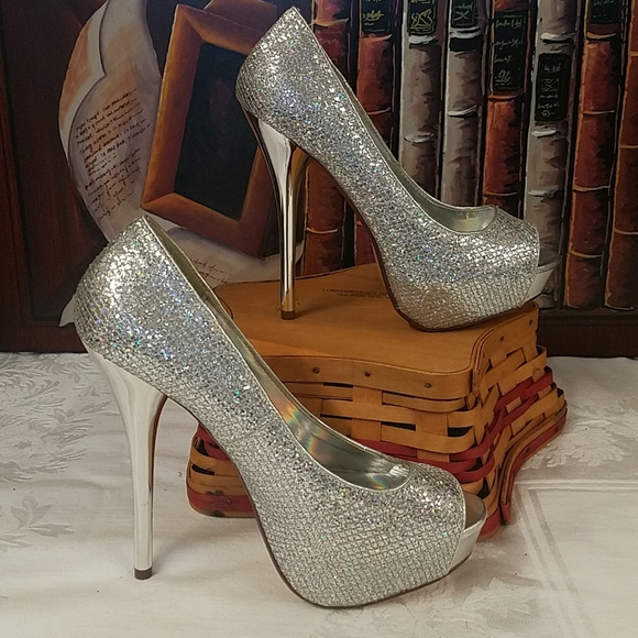 Deb Silver Shoes - Picture 3 of 5